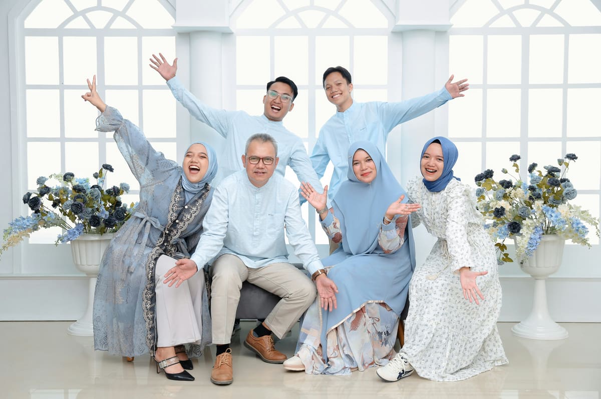 Malaysian family celebration